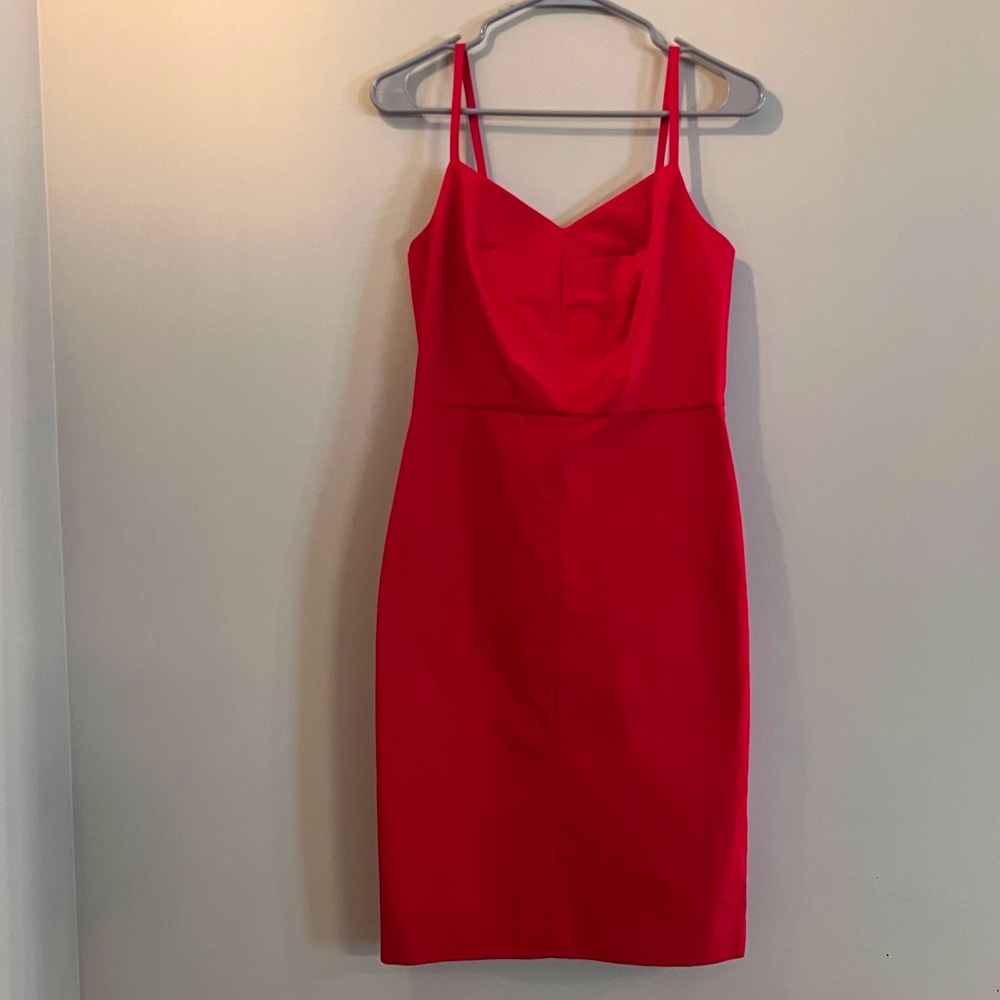 Banana Republic Size 6 Red spaghetti strap sweetheart cocktail dress